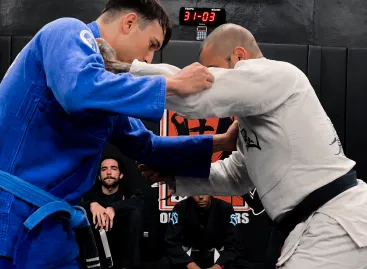 Aula de Jiu-Jitsu Adulto na Oni Brothers Jiu Jitsu, no Alto da Lapa, São Paulo