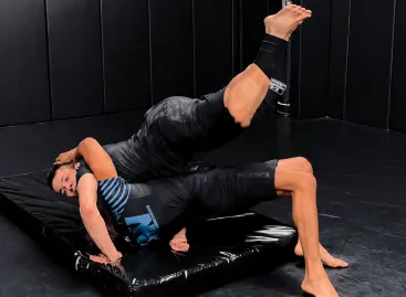 Aula de Wrestling na Oni Brothers Jiu Jitsu, no Alto da Lapa, São Paulo